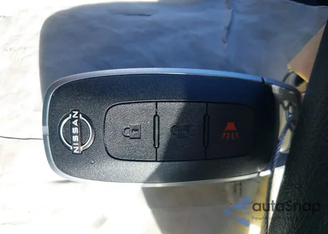 2025 Nissan Kicks S Intelligent Awd z USA, uszkodzony, nr VIN 3N8AP6BB2SL322246